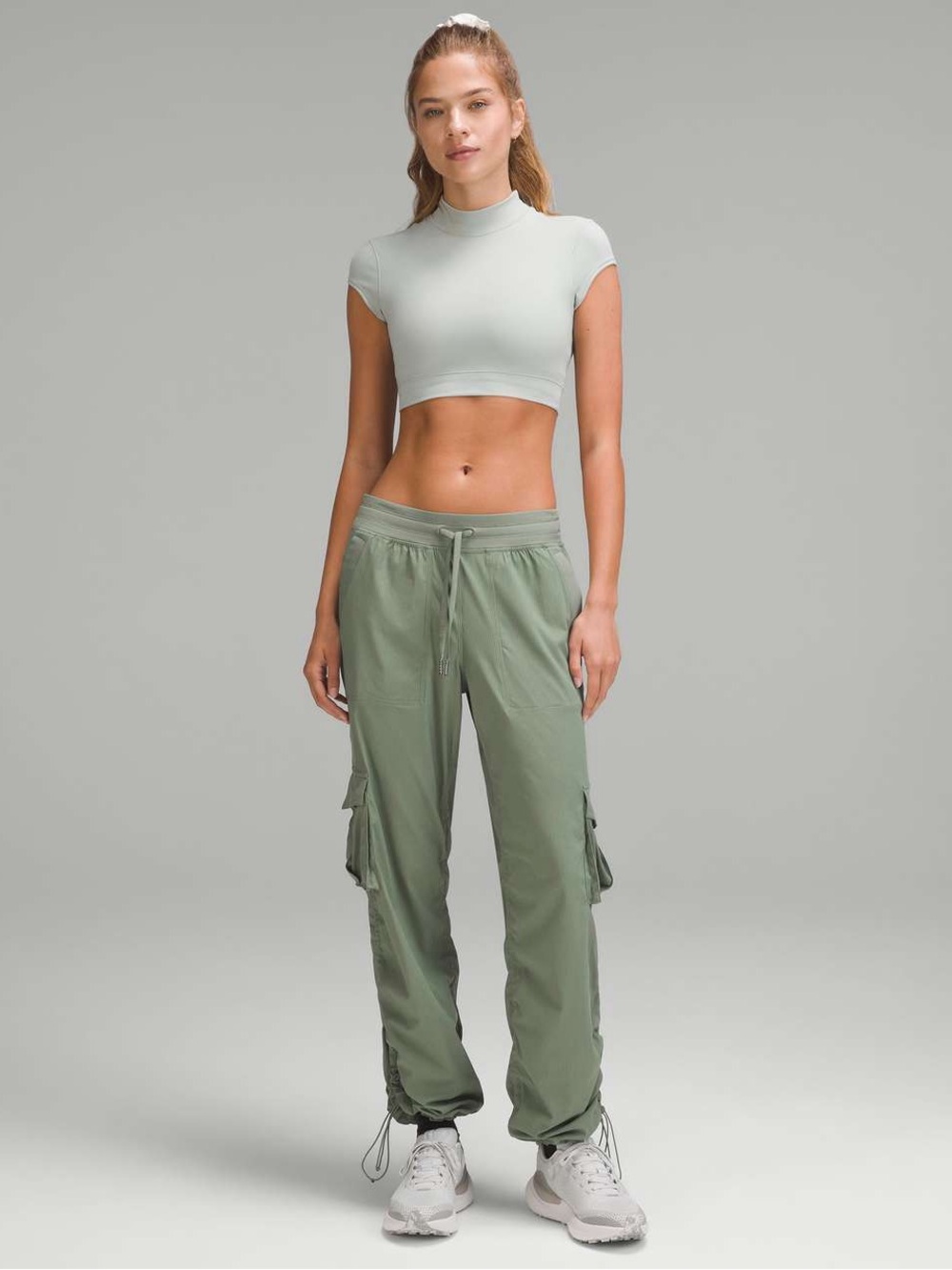 Lululemon Dance Studio Relaxed-Fit MR Cargo Pant/Grey Eucalyptus